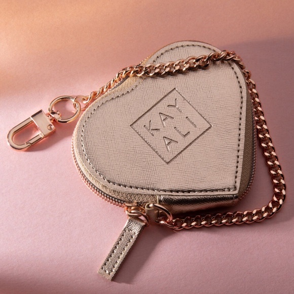 ๐ ๐๐ฎ๐๐ ๐๐๐๐ฎ๐ญ๐ฒ Mini Key Ring Pouch - Picture 2 of 2